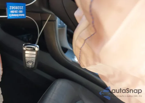 2017 Ford Fusion Hybrid Se z USA, uszkodzony, nr VIN 3FA6P0LU3HR359610